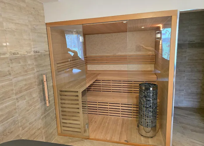 Neznasovy Restaurant - - Wellness - Sauna - 3* Vrhavec