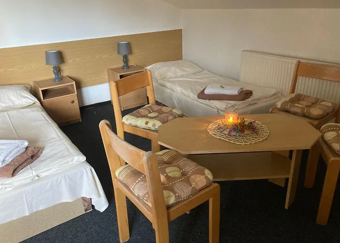 Maison d'hôtes Neznasovy Restaurant - - Wellness - Sauna -